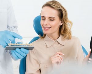 choosing dental implants